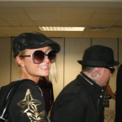 Paris Hilton hits Jozi